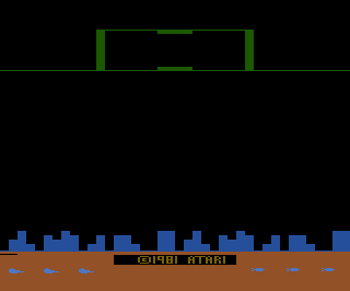 Plik:Defender2600.gif